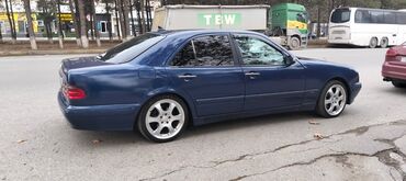 Mercedes-Benz: Mercedes-Benz E 240: 2.4 l | 1999 il Sedan -da lalafo.az — 15 Mercedes-Benz: Mercedes-Benz E 240: 2.4 l | 1999 il Sedan — 15