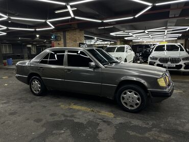 мерседес 124 седан: Mercedes-Benz W124: 1990 г., 2.6 л, Механика, Бензин, Седан