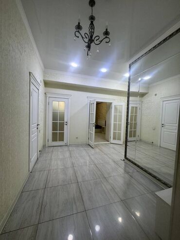 квартира за 10 тысяч в месяц: 3 комнаты, 98 м², Элитка, 10 этаж, Евроремонт