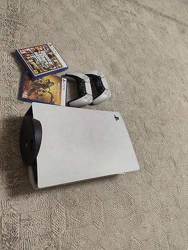 tekken 7: Игровая консоль PlayStation 5 (версия с дисководом) в комплекте. В — 2