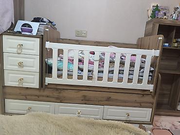 ali bebe mobilya: Oğlan və qız üçün, İşlənmiş, Dördbucaq, Beşik, Yellənmə mexanizmsiz — 4