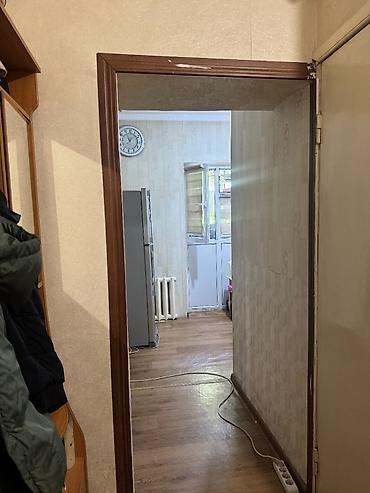 105 с: 1 комната, 35 м², 5 мкр 105 серия, 1 этаж, Свежий ремонт — 7