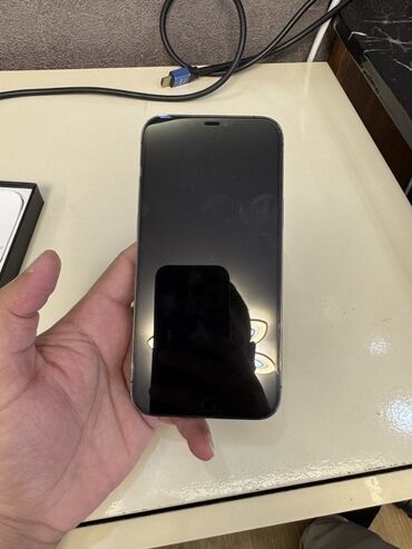 Apple iPhone: IPhone 12 Pro Max, 256 GB, Qara, Simsiz şarj, Face ID — 9