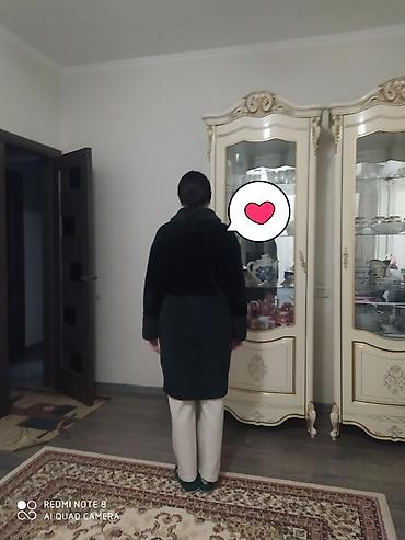 Айымдардын кийими: Шуба, Тизеден, M — 3