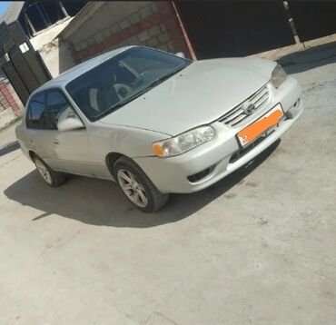 Toyota: Toyota Corolla: 2001 г., 1.8 л, Автомат, Бензин, Седан