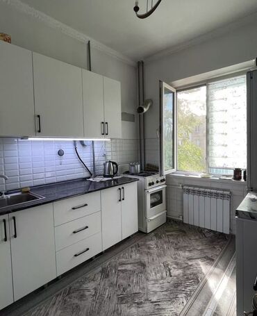 Продажа квартир: 3 комнаты, 63 м², 105 серия, 4 этаж, Евроремонт