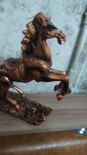 большая ваза для пальмы: 🐎 лошадка