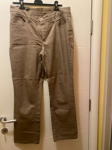 Farmerke: Farke velikih brojeva 2XL, 3XL, 4XL za punije dame. (600-1000din) Novo na lalafo.rs — 2 Farmerke: Farke velikih brojeva 2XL, 3XL, 4XL za punije dame. (600-1000din) Novo — 2