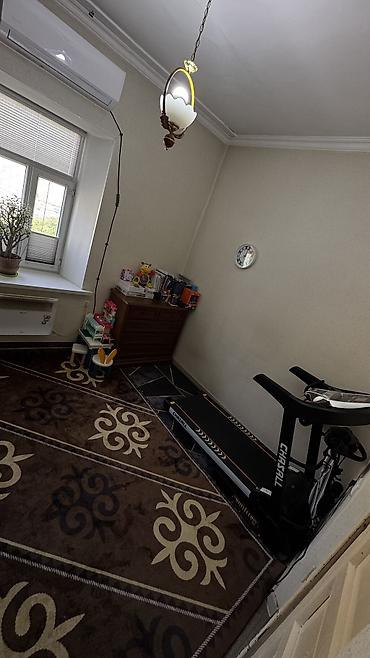 Продажа полдома: Продаётся полдома!! 📍 г. Бишкек, район Азия Молл Продаётся полдома — 4