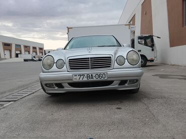 Mercedes-Benz: Mercedes-Benz E-Class: 2.8 l | 1997 il Sedan — 7