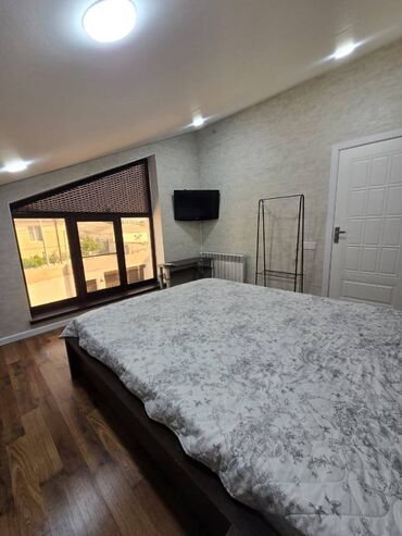 Uzunmüddətli kirayə evlər: 130 kv. m, 4 otaqlı, İşıq, Qaz, Su — 10