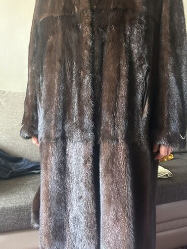 мутоновая шуба: Шуба, Норка, Длинная модель, С капюшоном, 6XL (EU 52), 7XL (EU 54), 8XL (EU 56)