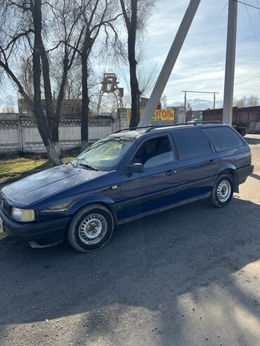 фольсваген туран: Volkswagen Passat: 1993 г., 2 л, Механика, Газ, Универсал