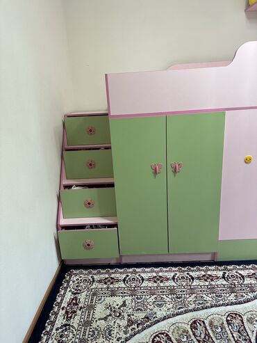 кровать со шкафом: Детская кровать длина 1,7м 1,8м общ длина 3 м