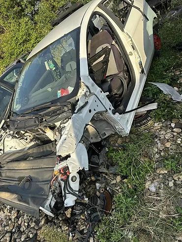 toki voki velikog dometa: LANCIA DELTA HAUBA KRILO VRATA KOMPLETAN AUTO U DELOVIMA | Lancia — 3