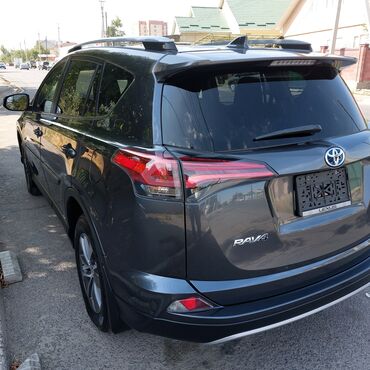 Toyota: Toyota RAV4: 2017 г., Гибрид, Кроссовер — 3