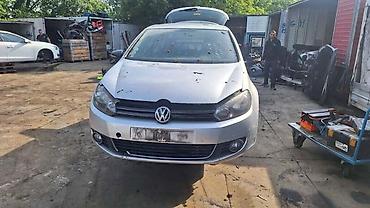 golf 6 instrument tabla: VOLKSWAGEN GOLF 6 2010. GOD. - KOMPLETAN AUTO U DELOVIMA — 2