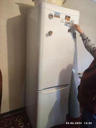 новые стиральные машины: Продаю холодильник Indesit высота 1.80м нерабочий. стоит новый