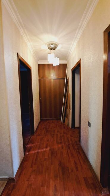 Köhnə tikili: Bakı, Sulutəpə qəs., 3 otaqlı, Köhnə tikili, m. 20 Yanvar, 80 kv. m — 3