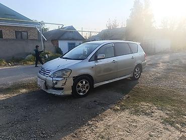 4: Toyota Ipsum: 2003 г., 2.4 л, Автомат, Бензин, Минивэн — 3
