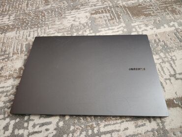 айфон xe: Ноутбук, Samsung, 8 ГБ ОЗУ, Intel Core i5, 15.6 ", Б/у, Для работы, учебы, память SSD