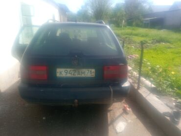 Volkswagen Passat: 1996 г., 2 л, Механика, Бензин, Универсал