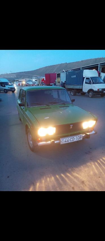 avtomobil az zil 130: VAZ 2106 sedan – klassik sovet modeli, yaşıl rəng. 4 qapılı kuzov — 1