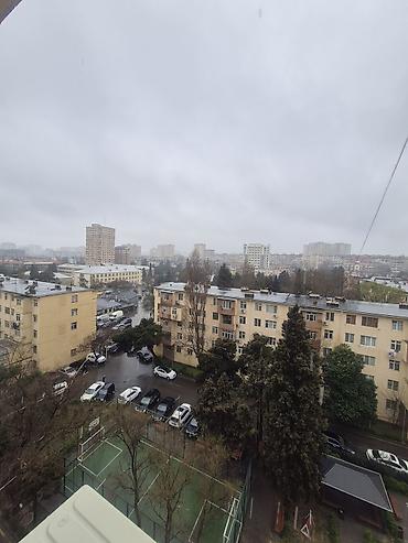 dernegul: Bakı, 7-ci mikrorayon, 3 otaqlı, Köhnə tikili, m. Dərnəgül, 82 kv. m — 3