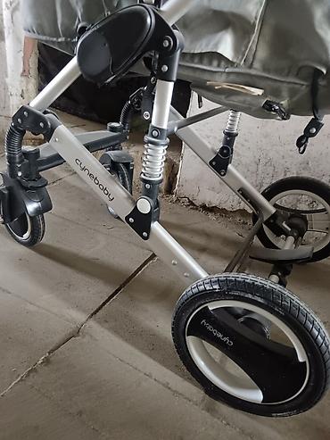 Araba-beşiklər: Uşaq arabası – çoxfunksiyalı, beşik tipli oturacaqla - Rəng: açıq boz — 8