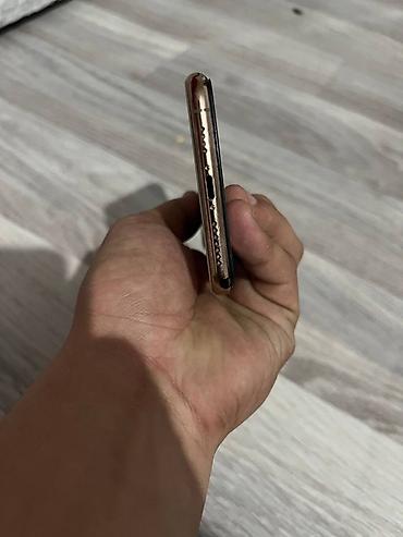 Apple iPhone: IPhone 11 Pro Max, Б/у, Золотой — 5