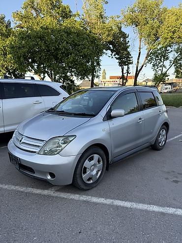 ist: Toyota Ist: 2004 г., 1.3 л, Автомат, Бензин, Хэтчбэк — 2