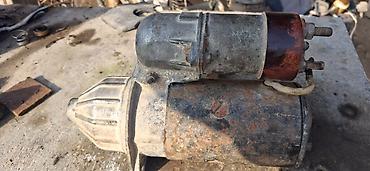 cuce ve xoruz temsil: (elektrik starter mühərriki) - Tip: 12V DC starter, solenoidlə — 3