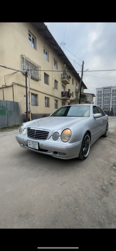 Mercedes-Benz: Mercedes-Benz 220: 1999 г., 3.2 л, Автомат, Бензин, Седан