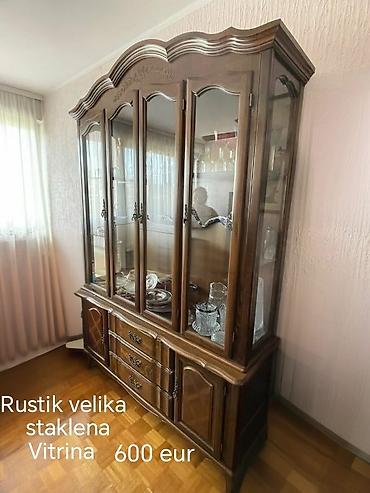 Stilske garniture: Set nameštaja – kožna garnitura i retro krevet - Kožne fotelje, 2 — 11