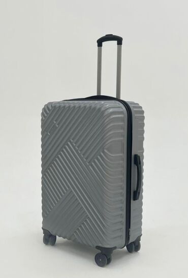 Çantalar: Valiz, Tam möhkem, ve istifade olunmamış yenidir. Çomadanda, 26 kg