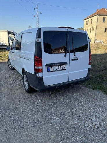 Mercedes-Benz: Mercedes-Benz V 220: 2.2 l. | 2017 έ. Van body type — 4
