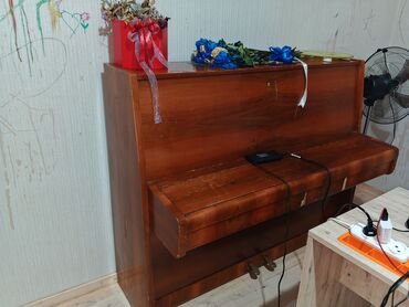 мини пианино: Piano, Akustik, İşlənmiş, Ünvandan götürmə lalafo.az -da мини пианино: Piano, Akustik, İşlənmiş, Ünvandan götürmə