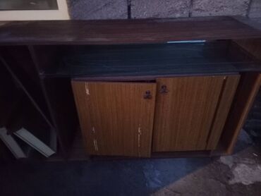 Dolablar: İşlənmiş, Açılan, 2 qapılı Düz dolab, Bufet — 15