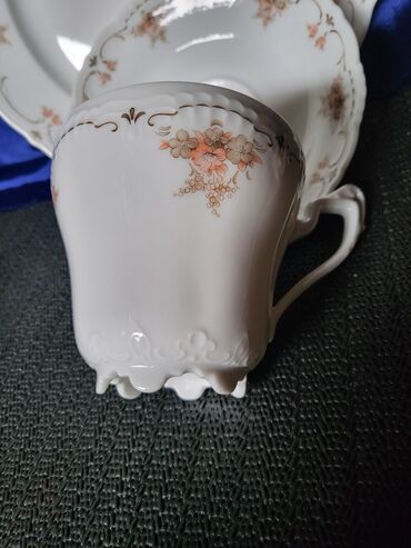 Ostali antikviteti: Servis za 6 osoba 1968g.Bavaria Koniglich Tettau. Servis za na lalafo.rs — 13 Ostali antikviteti: Servis za 6 osoba 1968g.Bavaria Koniglich Tettau. Servis za — 13