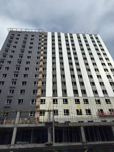 тц бишкек парк: 3 комнаты, 133 м², Элитка, 12 этаж, ПСО (под самоотделку)