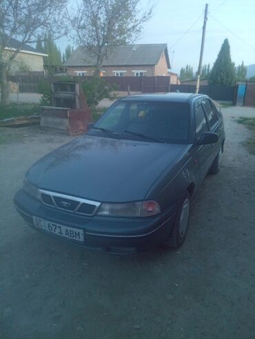 Daewoo: Daewoo Nexia: 2005 г., 1.5 л, Механика, Бензин, Седан