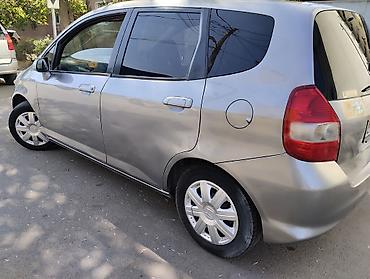 хонда фит вампер: Honda Fit: 2003 г., 1.3 л, Вариатор, Бензин, Хэтчбэк — 5