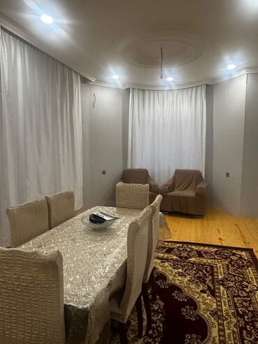 Uzunmüddətli kirayə evlər: 240 kv. m, 4 otaqlı, Kanalizasiya, Kombi, İnternet -da lalafo.az — 7 Uzunmüddətli kirayə evlər: 240 kv. m, 4 otaqlı, Kanalizasiya, Kombi, İnternet — 7