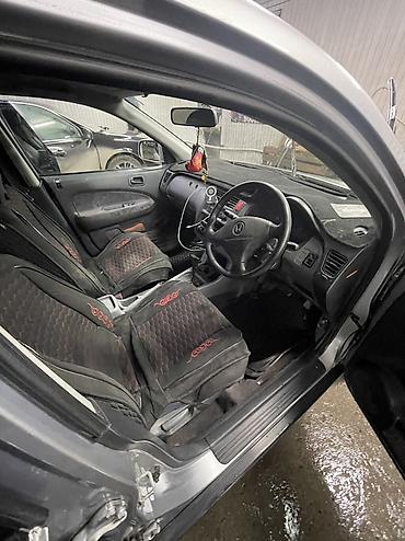 Honda: Honda HR-V: 2001 г., 1.6 л, Автомат, Бензин, Внедорожник — 9