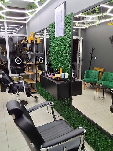 izdavanje soba kraljevo: Izdajem namešten frizerski salon na Novoj Detelinari, uz Vaš pribor — 1