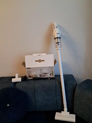 Şaquli və əl tipli elektrik süpürgəsi – iDANK JD-160 - Rəng: ağ - lalafo.az -da Şaquli və əl tipli elektrik süpürgəsi – iDANK JD-160 - Rəng: ağ -