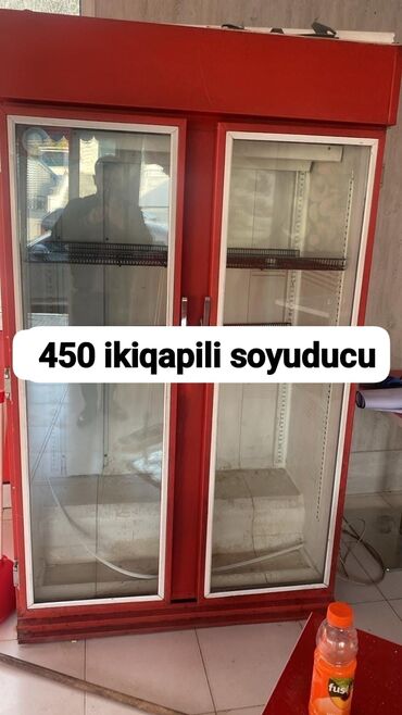 2 qapılı soyuducu: *İki qapili et vitrinu tam islekdir unvan Keslededi qiynet 450azn