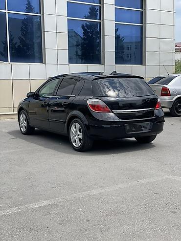 Opel: Opel Astra H (hatchback) – salon və multimedia ilə təkmilləşdirilmiş — 9