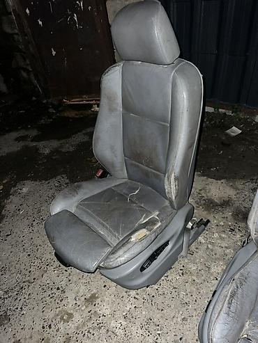 bmw 2002: Avtomobil üçün ön oturacaqlar (cütlük) - Material: boz rəngli dəri — 2