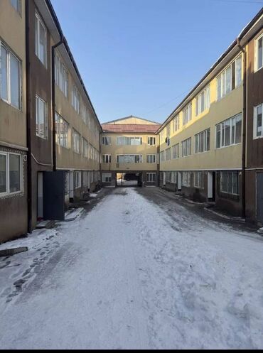 Продажа домов: 1 комната, 24 м², Малосемейка, 2 этаж, Косметический ремонт